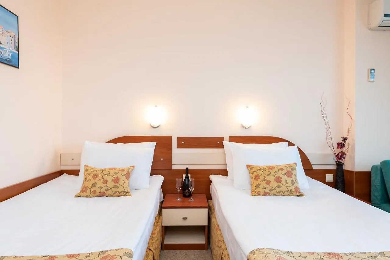 Bourgas Beach Hotel Sunny Beach