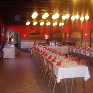 https://u-hvezdy-hotel.praguehotelsweb.com